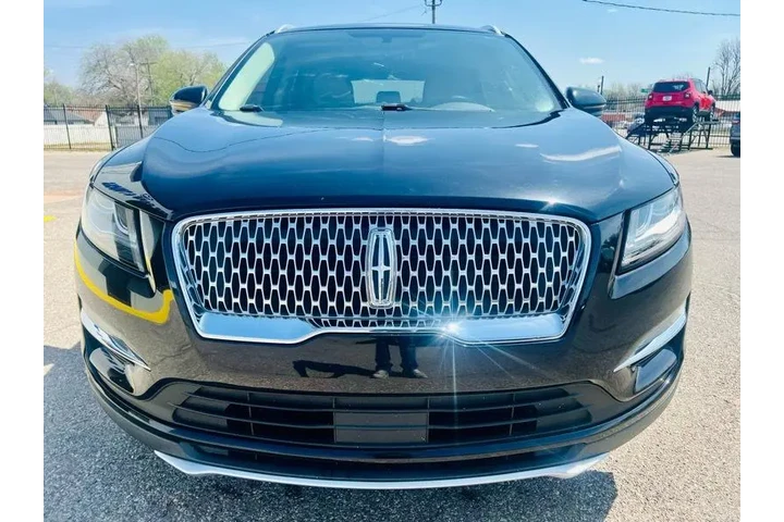 $16995 : 2019 MKC Select FWD image 2