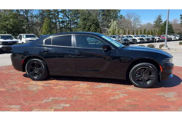 $23950 : Dodge Charger 2022 SXT 4dr S image 4