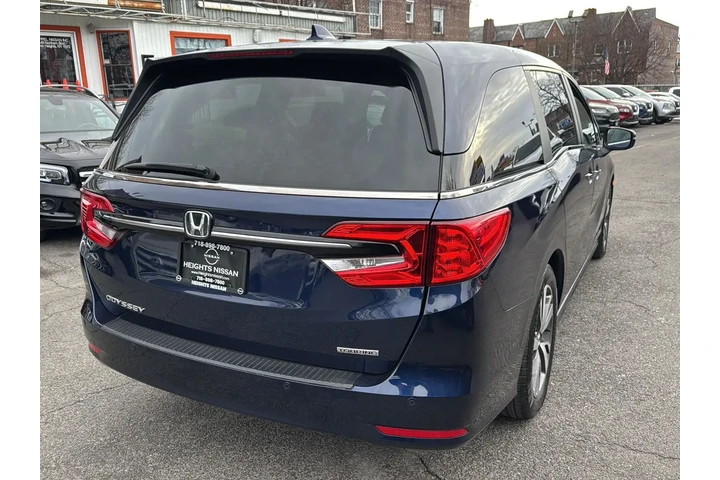 $33890 : Honda Odyssey 2023 Touring 4 image 8