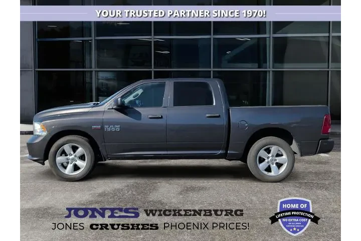 $6995 : Ram 1500 2016 4x2 Express 4d image 2
