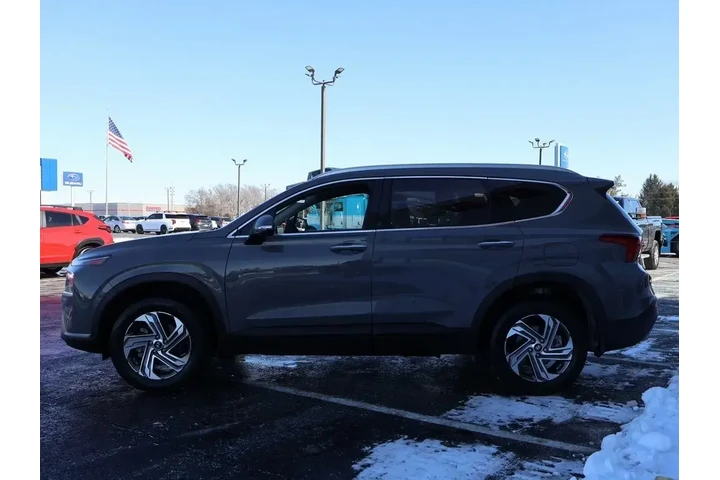 $23992 : Hyundai SANTA FE 2023 AWD SE image 3