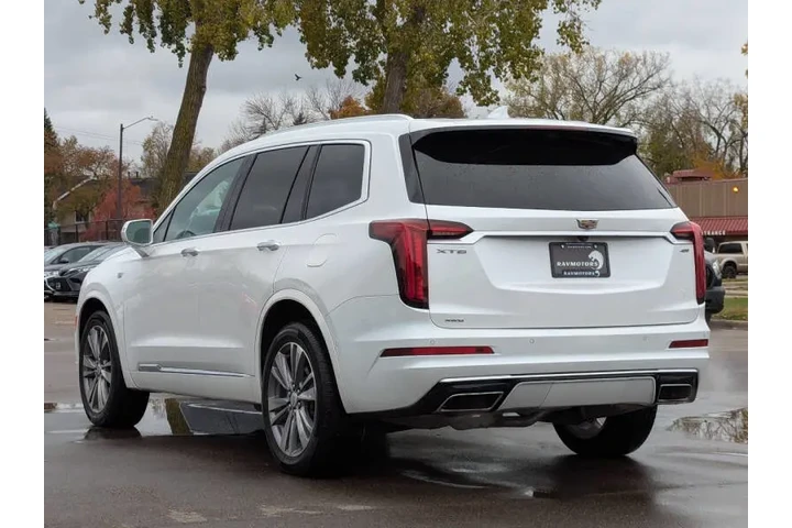 $21974 : 2020 XT6 Premium Luxury image 7