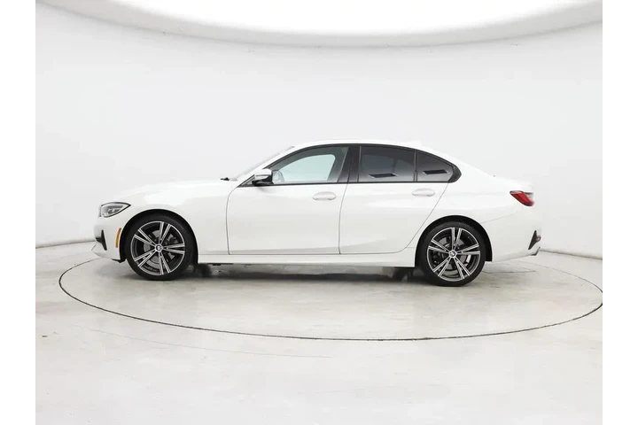 $27998 : BMW 3 Series 2022 330i 4dr S image 3