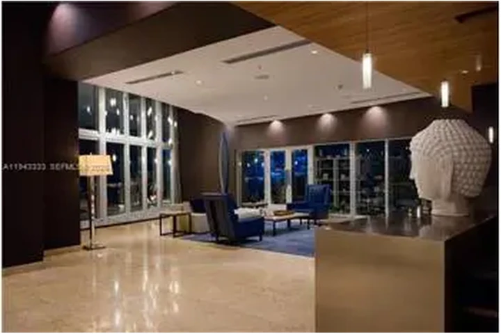 $5800 : Rental property with 2 bedro image 2