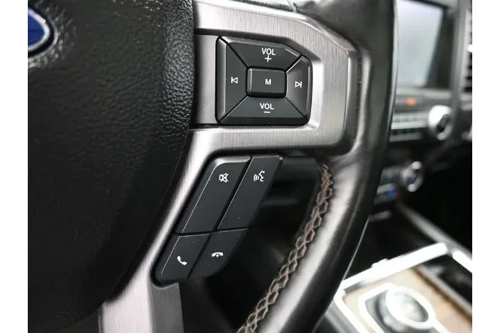 $39899 : Ford Expedition 2021 4x2 Pla image 7