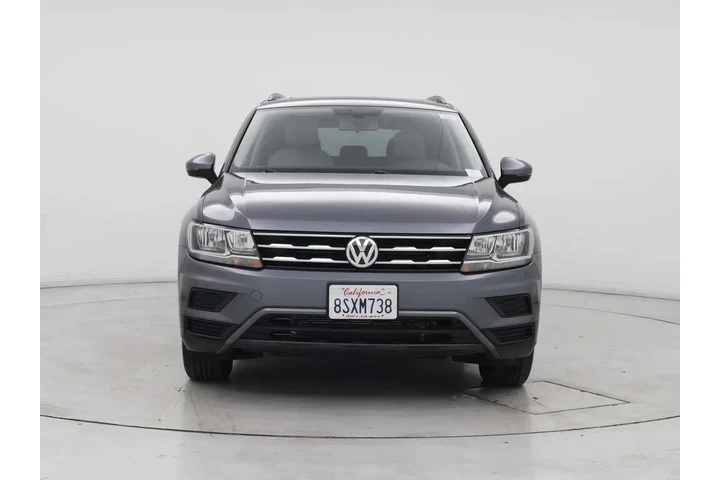 $17998 : Volkswagen Tiguan 2020 SE 4d image 5