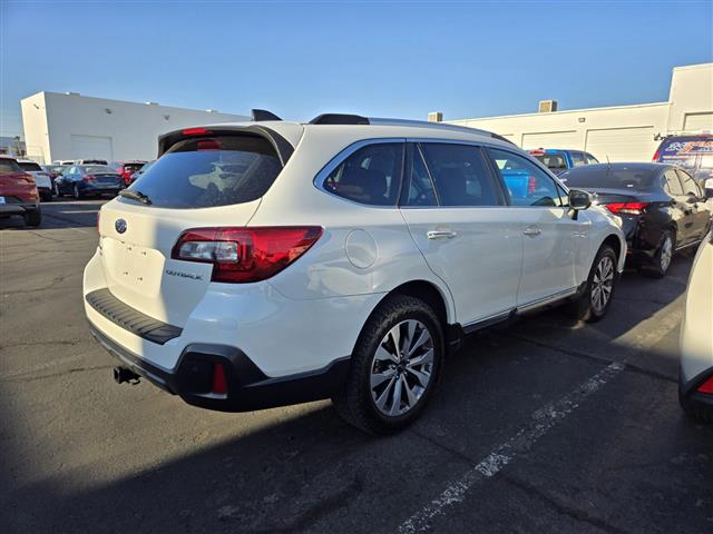 $19999 : Pre-Owned 2018 Outback Touring image 6