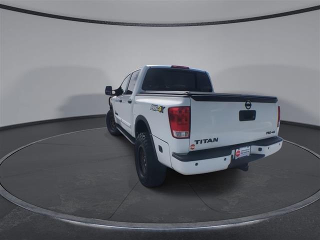 $19000 : PRE-OWNED 2015 NISSAN TITAN P image 7