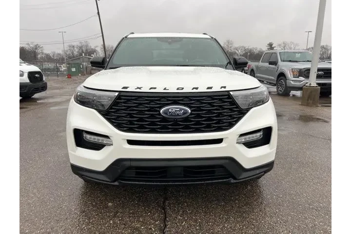 $35522 : Ford Explorer 2023 AWD ST-Li image 2