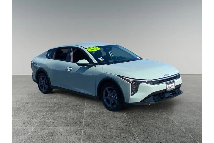 $29199 : Kia K4 2025 image 7