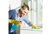 House keeper needed en Los Angeles
