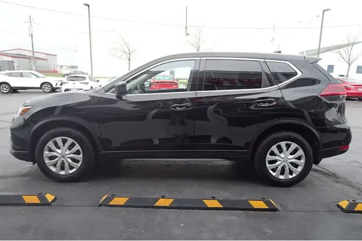 $14599 : 2018 Rogue image 5