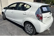 $14800 : Toyota Prius c 2014 One 4dr thumbnail