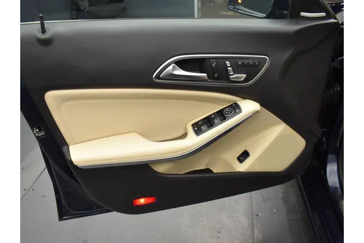 $13352 : Mercedes-Benz CLA 2019 AWD C image 9