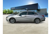 $16999 : Hyundai ELANTRA 2024 SEL 4dr thumbnail