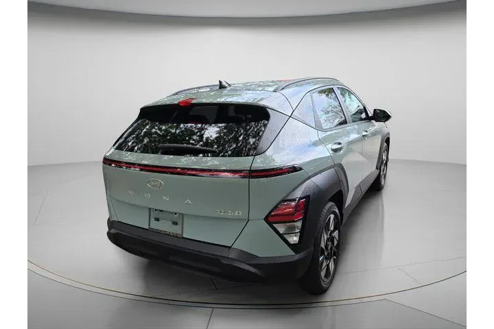 $18900 : Hyundai KONA 2024 SEL 4dr Cr image 6