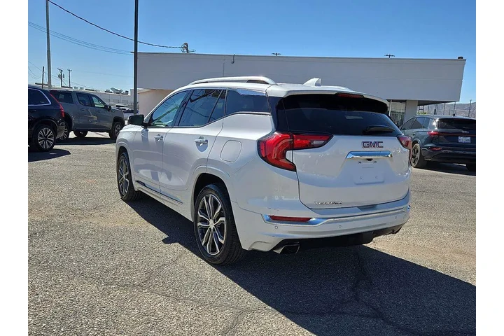 $23995 : GMC Terrain 2020 Denali 4dr image 4