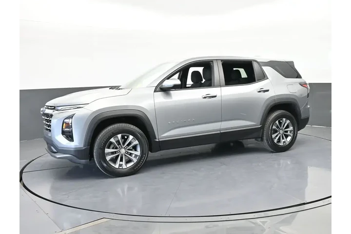 $21996 : Chevrolet Equinox 2025 LT 4d image 2