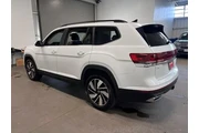 $27690 : Volkswagen Atlas 2024 AWD SE thumbnail