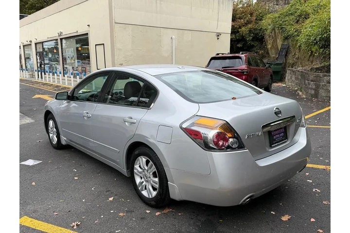 $7995 : 2012 Altima 2.5 SL image 3
