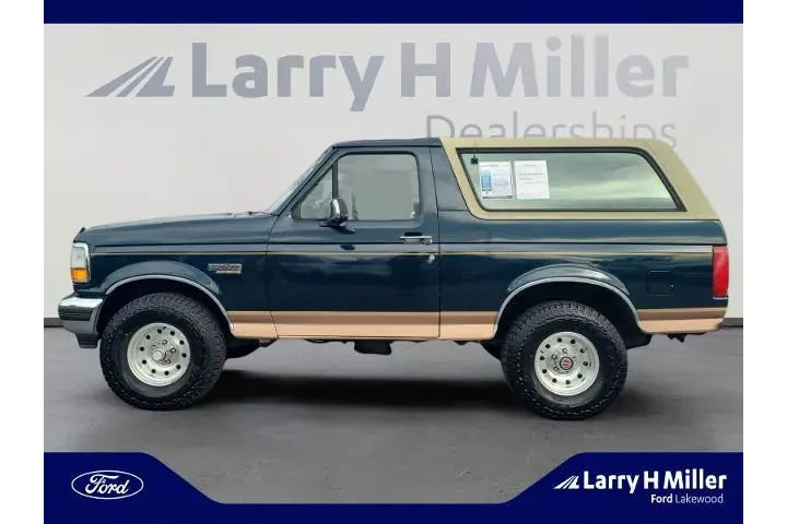 $18000 : Ford Bronco 1994 2dr XLT 4WD image 2