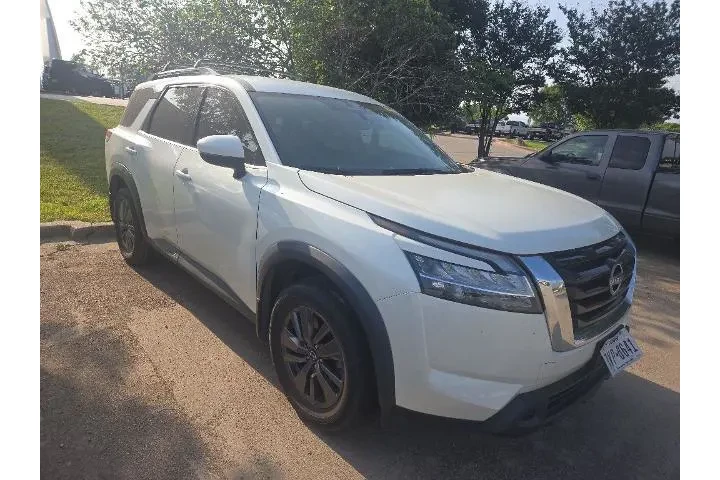 $23294 : Nissan Pathfinder 2022 SV 4d image 5