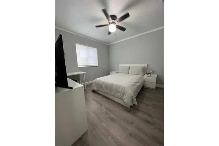 $1000 : SE RENTAN DOS HABITACIONES image 5