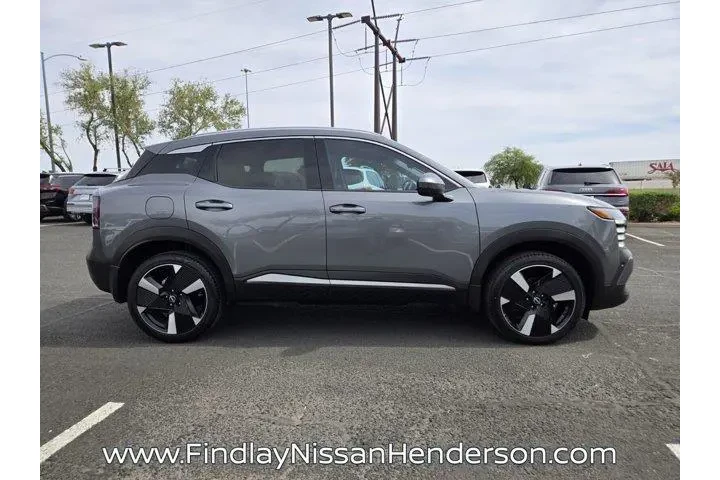 $23984 : Nissan Kicks 2025 SR 4dr Cro image 7
