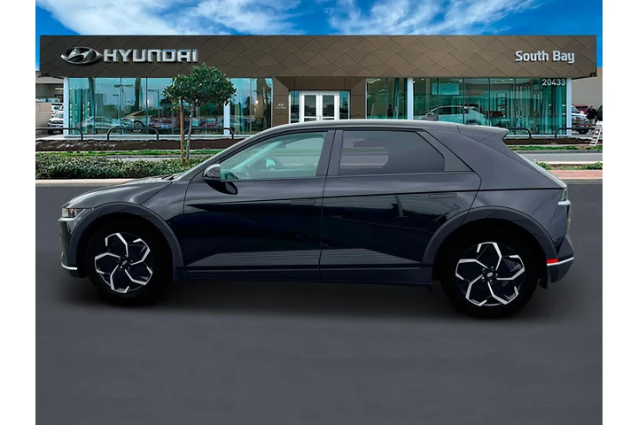 $22498 : Hyundai IONIQ 5 2024 SE 4dr image 3