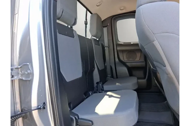 $30000 : Toyota Tacoma 2020 4x2 TRD S image 9