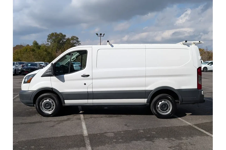 $17990 : Ford Transit 2018 250 3dr SW image 6