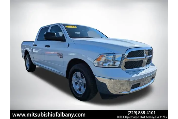 $26814 : Ram 1500 Classic 2023 4x2 SL image 1