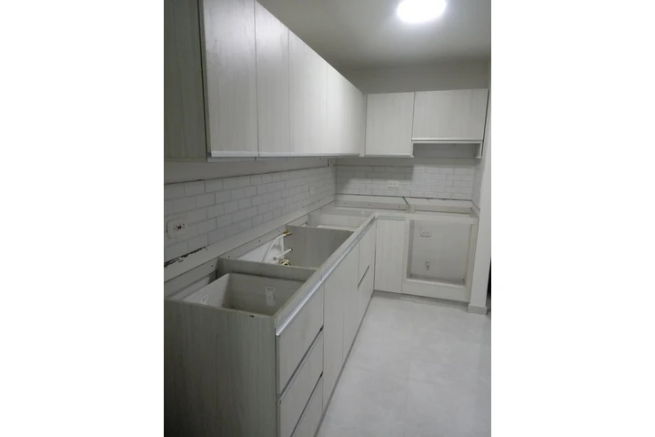 Construcción de piscinas,casas image 6