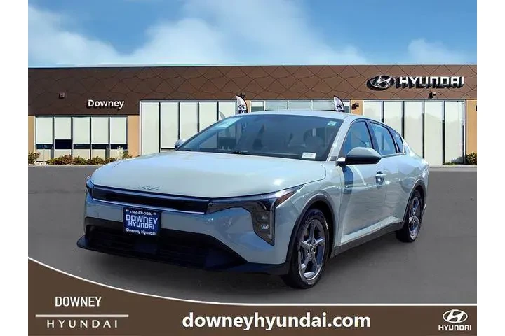 $21920 : Kia K4 2025 LXS 4dr Sedan image 1