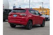$21444 : Jeep Compass 2023 4x4 Limite thumbnail