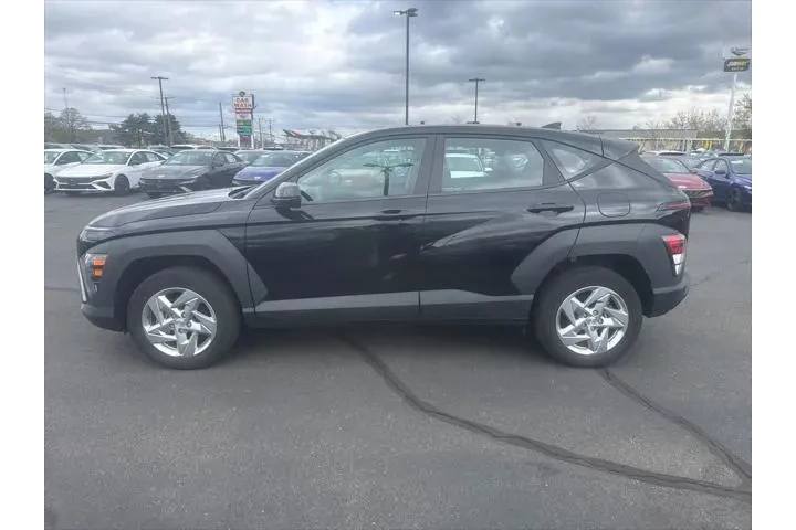 $22995 : Hyundai KONA 2024 AWD SE 4dr image 7