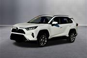 $26147 : 2019 RAV4 XLE Premium thumbnail