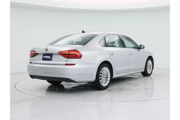 $13599 : Volkswagen Passat 2016 1.8T image 8