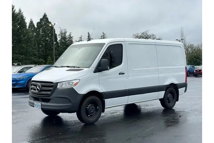 $37995 : Mercedes-Benz Sprinter 2023 image 7