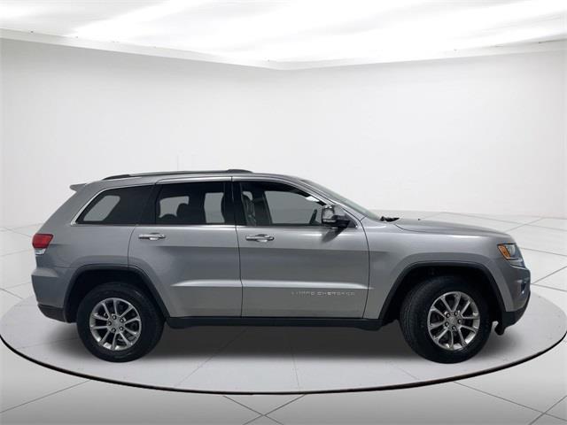 $14885 : Pre-Owned 2016 Grand Cherokee image 2