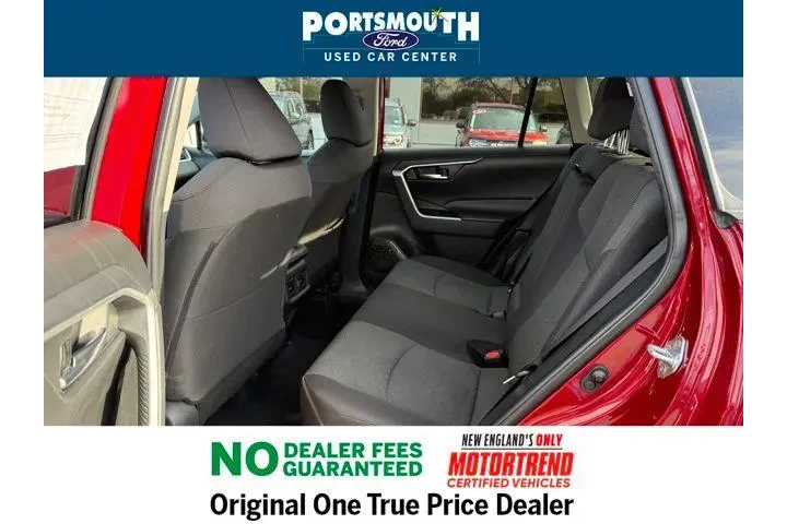 $28995 : Toyota RAV4 2023 AWD XLE 4dr image 5