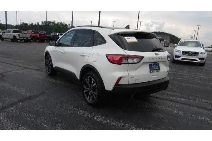 $29852 : Ford Escape Hybrid 2022 AWD image 5