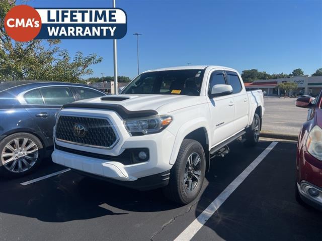 $35991 : PRE-OWNED 2018 TOYOTA TACOMA image 4