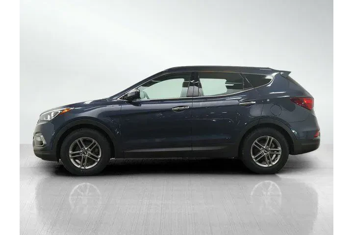 $17998 : Hyundai SANTA FE Sport 2018 image 2