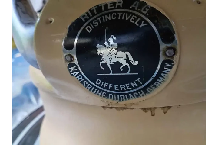 $1800 : SILLA ALEMANA DE BARBERO image 1