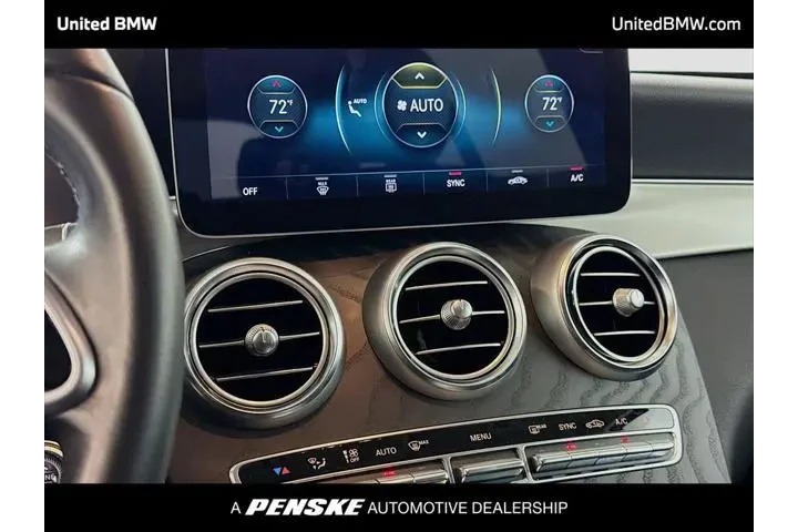 $27995 : Mercedes-Benz GLC 2022 GLC 3 image 10