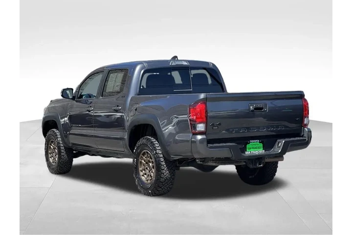 $39888 : Gold Certified 2023 Tacoma Tr image 3
