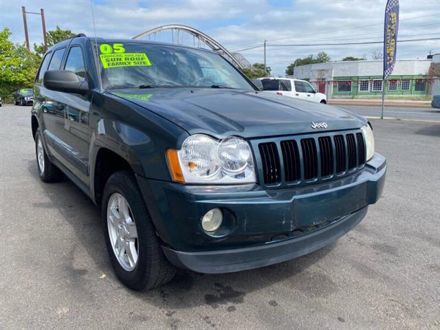 $3995 : 2005 Grand Cherokee Laredo image 3