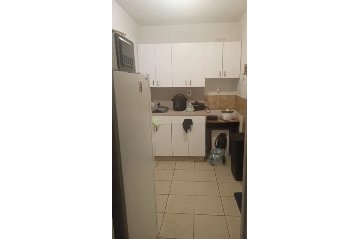 $1200 : Rento efficiency image 4