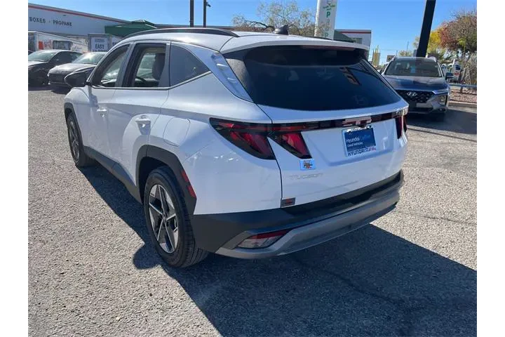 $33090 : Hyundai TUCSON 2025 SEL 4dr image 6